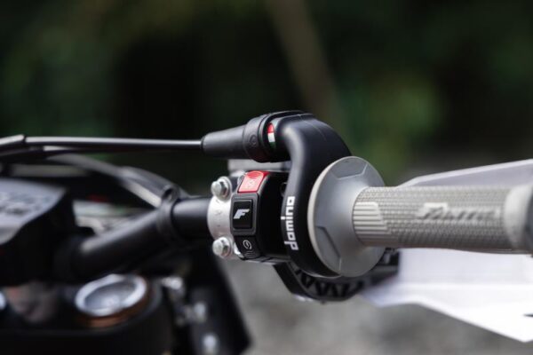 fantic xe 300 2t