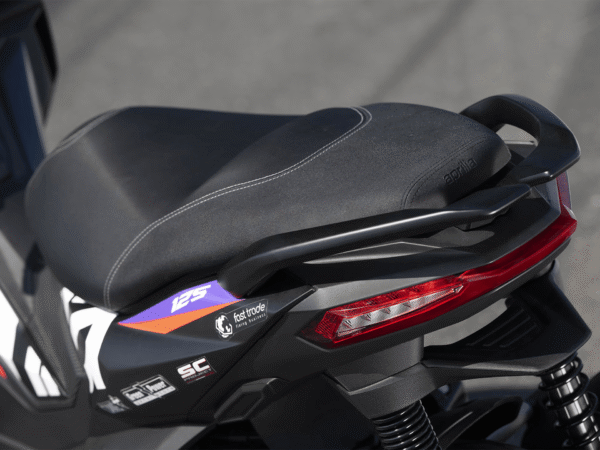 aprilia sr gt replica 125 abs aprilia sr gt replica 125 abs