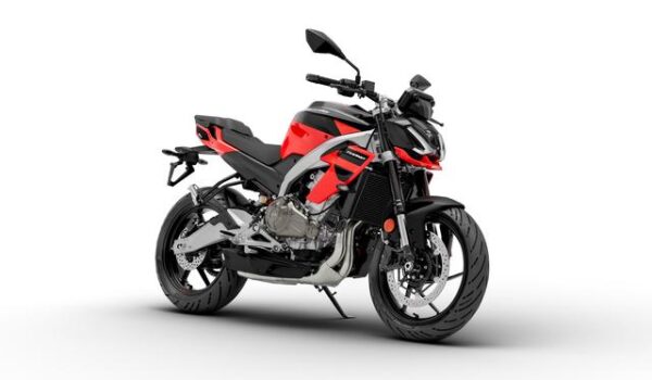 aprilia tuono 457