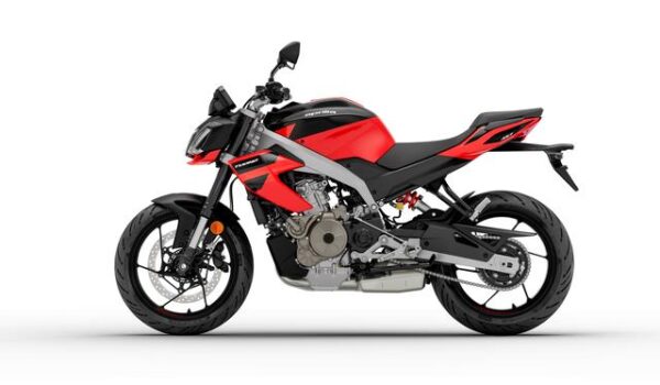 aprilia tuono 457