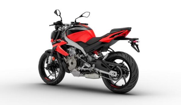 aprilia tuono 457